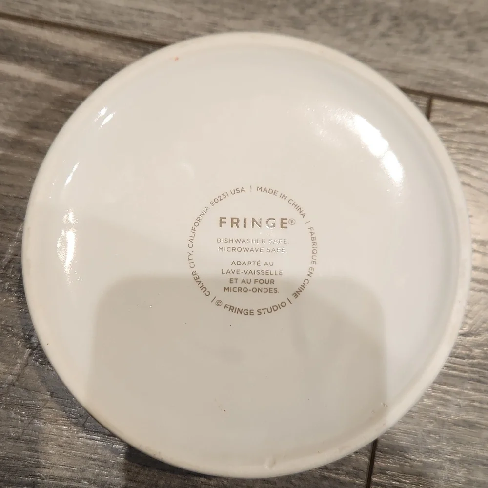 NWOT Fringe All Magic half kitty Cat Food Dish